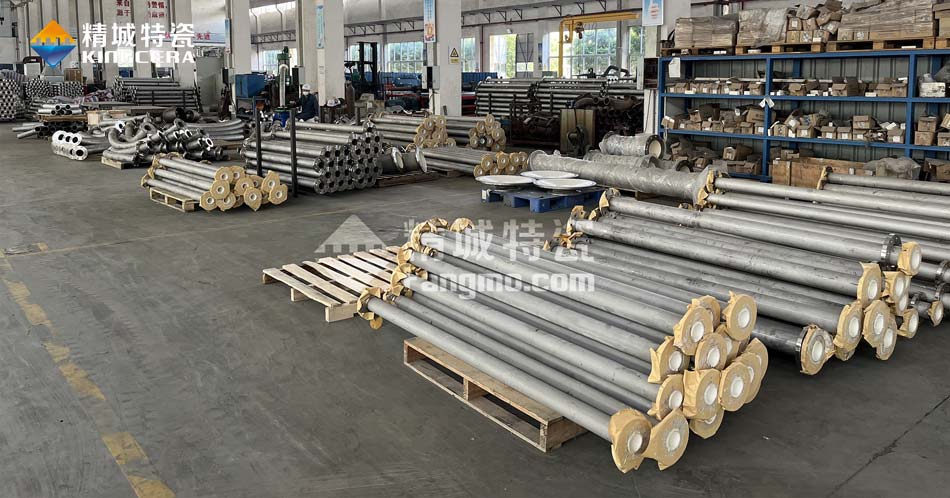 abpay爱博钱包官网特瓷锂电池内衬陶瓷运送管道生产车间