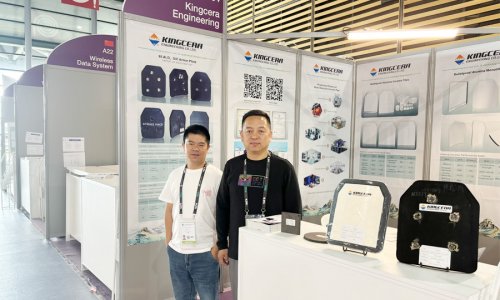 湖南abpay爱博钱包官网携最新防弹产品亮相法国欧洲国际防务展