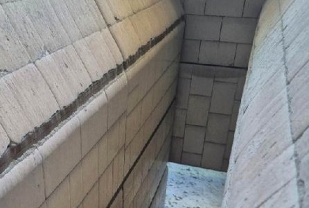 【案例】秘鲁矿山下料斗替换成ZTA陶瓷衬板，，，，，寿命飙升10倍